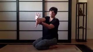 Breve Sequenza di Asana per Rinforzare i Polmoni
