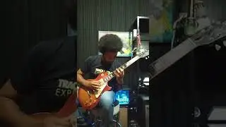 Aplica&ccedil;&atilde;o do modo Fr&iacute;gio Maior #Shorts #pretsguitarrista #gibson #fr&iacute;giomaior #frigio #modosgregos