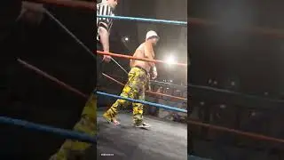 Iron Girders Wrestling- SCOTTY2HOTTY v LEYTON BUZZARD