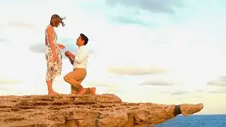 A stunning Marriage Proposal near Bondi Beach, Australia