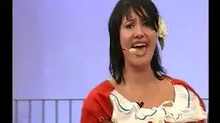 GIOVANNA DE SIO  -  PIAZZETTA MEROLA   - TELE A -   TAMMURRIATA