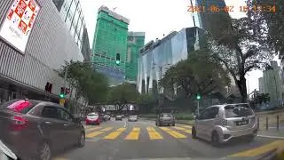 DBKL giving saman to car parking illegally at KLCC