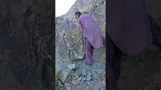 Extraction Of Stones From Valley 😱 #stoneextraction #valleylife #miningvideo