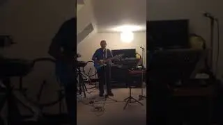 Barry York Comedian plays SILENCE IS GOLDEN