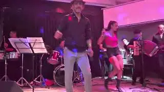 Sol y Gaby, casino del litoral Goya