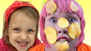 Kids play funny game Chips on the face from Alex and Nastya