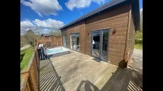 TT8 Prestige Hotel Suite Lodge (2019) 1 bed Lodge for sale at Finlake - WALK ROUND