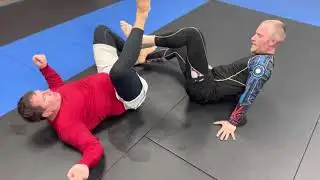 Jiujitsu with Robnoxious- Rolling with Tim