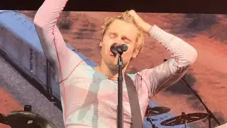 5 Seconds of Summer - Old Me (Live) Phoenix, Arizona 6/20/22