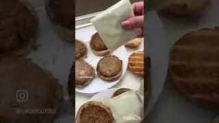 Тостовий сир #cheese #cheeseburger #cheesesandwich #toasted #сир #сыр #тост #чизбургер #бургер #сыры