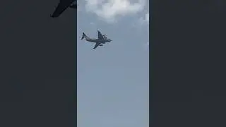 Indian air force aircraft flying very low #c17globemaster #c17 #c17aircraft #iafplane #iaf #iafpilot