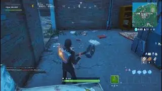 Fortnite fortbyte #8 location found in junk Junction subcribe for free gifts