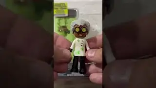 UNBOXING MM2 TOYS!