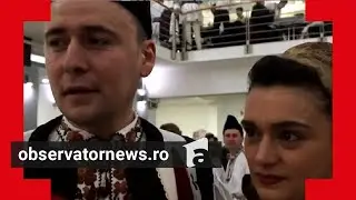 O tradiţie iubită re&icirc;nviată &icirc;n Sebiş. Cuplurile au &icirc;ncins dansul şi s-au bucurat de mese &icirc;mbelşugate