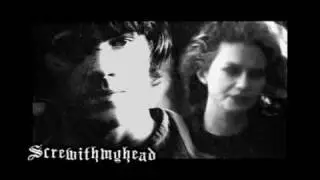 To be alone with you ; Sam/Peyton.