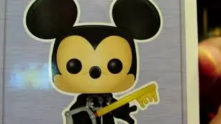 Funko Pop Kingdom hearts E3 Shirt and SDCC Organization 13 Mikey Mouse Funko POP