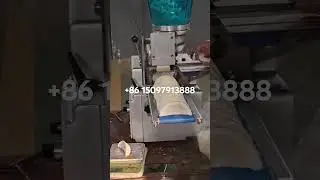 Dumpling machine #chinesefood #machine #dumplingmaker #dumpling #dumplingshopper #chinesefood
