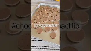 #macflip #macfly #macroll #chocolate #macaron #frenchmacarons #process #fyp #shorts