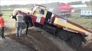 David vs. Goliath (Ural vs. Suzuki LJ80) extreme