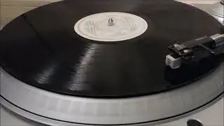 30 Seconds To Mars - A Beautiful Lie (Vinyl Rip)
