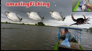 Raincamping​ On the boat Grilled fish Survival​ Episodes12