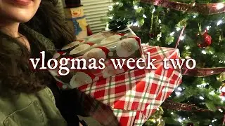 going christmas shopping, wrapping presents, & fighting with my mom | vlogmas week 2