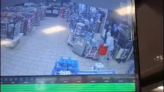 Robbery on 7/11 . 35499 store on Kissimmee Florida.