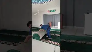Mantap Gulung karpet masjid hijau sampai mentok #syifakarpet #shorts