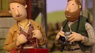 Little Red Tractor | Red Rocker | Full Episode