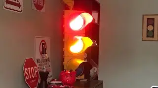 Different Sequences on the LFE Traffic Signal