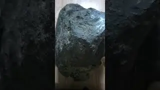 Meteorite lron stone have small metal particles 38kg.850gam for sale dollar. 0938923439 