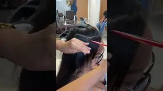 Aprenda a colocar mega Hair de fita adesiva . O link est&aacute; nos coment&aacute;rios abaixo.