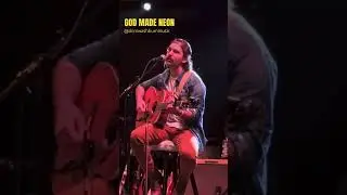 🤠😇 GOD MADE NEON 🤘🎸 #country #countrymusic #texas #livemusic #unreleasedmusic  #music #singer