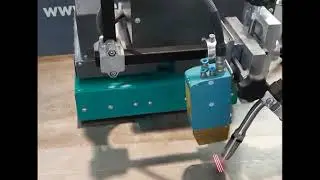 Adaptive welding carriages.