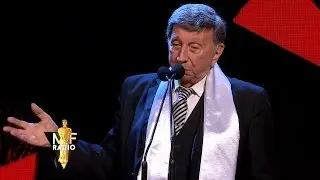 Luis Landriscina recibió el Martín Fierro a la trayectoria y emocionó con un hermoso relato