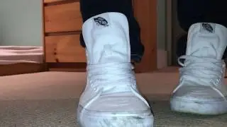 Vans high top shoeplay