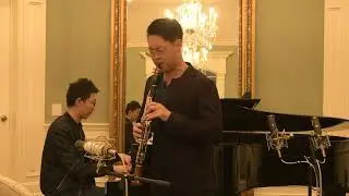 10. 落枕 (Stiff Neck) - Jazz Clarinet Minuet by Ye Huang