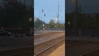 CSX GP40-2 WITH A NICE CREW