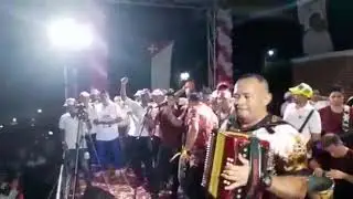 Horacio escorcia y Jonathan alvarez, ayer en campo de la cruz.