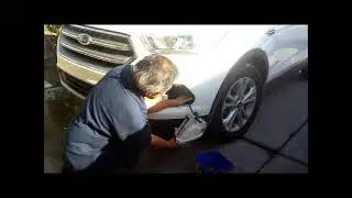 Замена датчика температуры окружающей среды на Ford Escape 2017 года выпуска