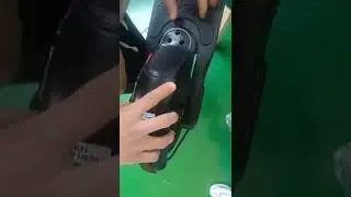 How to replace the mudguard on a mega motion HB15 scooter？