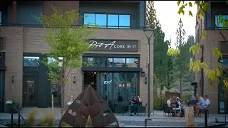 Inside Put a Cork In It Wine Bar at Discovery West - Bend, OR