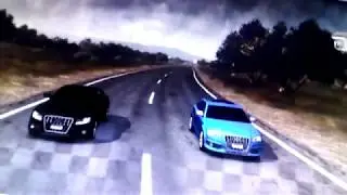 Как мой друг играет в  TDU2