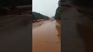 Barragem Vallourec (Mina do Pau Branco) em Nova Lima, Minas Gerais, transborda - 08/01/22