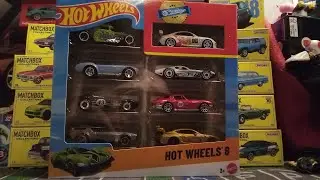 Unboxing another Hot Wheels 8 pack.