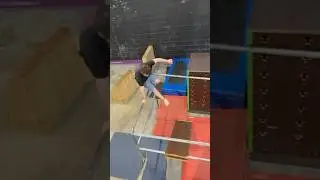 Same Line, Different Styles 🔥 Which One Do You Prefer? #parkour #freerunning #CrawleyParkour