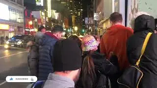 TORONTO BROKE 86 YEAR RECORD 14c PEOPLE ENJOYING THE WEATHER