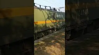 41015 Cargo Train Rack #indianrailways #railwaystation #trains