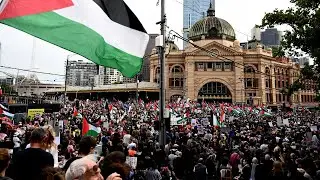 Thousands protest Israeli President Herzog's visit to Australia