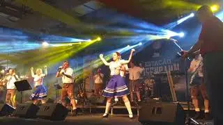 Fliegerlied - Banda Os Montanari - Oktoberfest - Blumenau/SC